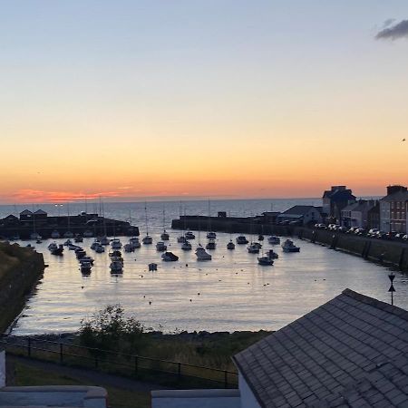 Aberaeron Island House - Panoramic Harbour Views Villa Bagian luar foto